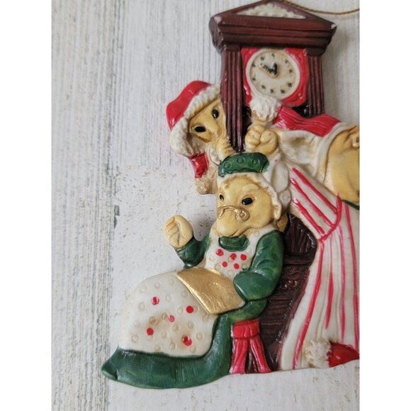 R.O.C bunny rabbit Santa clock ornament Xmas decor - Picture 2 of 6